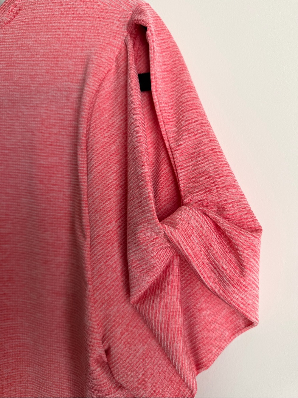Izod Coral Heathered Short Sleeve Crew Tee - Picture 3 of 4